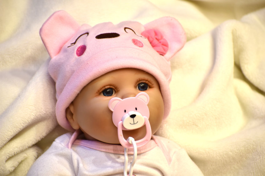 Documentaire Les poupées reborns : une aide utile pour la maternité ou une dérive