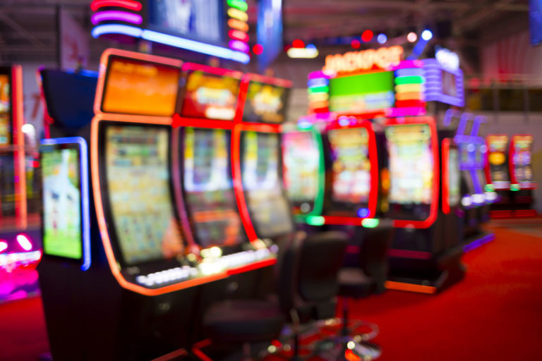 Article | Comment les casinos ont évolué pour devenir des temples du divertissement ?