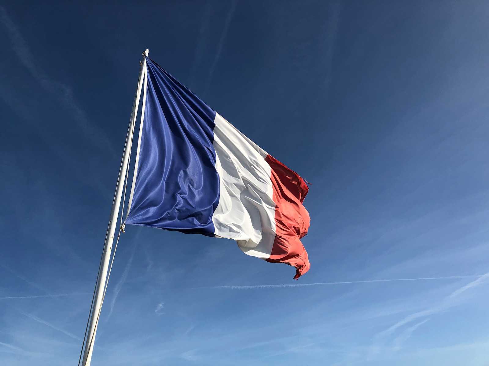 Documentaire Origines, symbolisme et influence du drapeau français