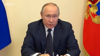 Documentaire Poutine et les oligarques, leur contrôle absolu de la Russie