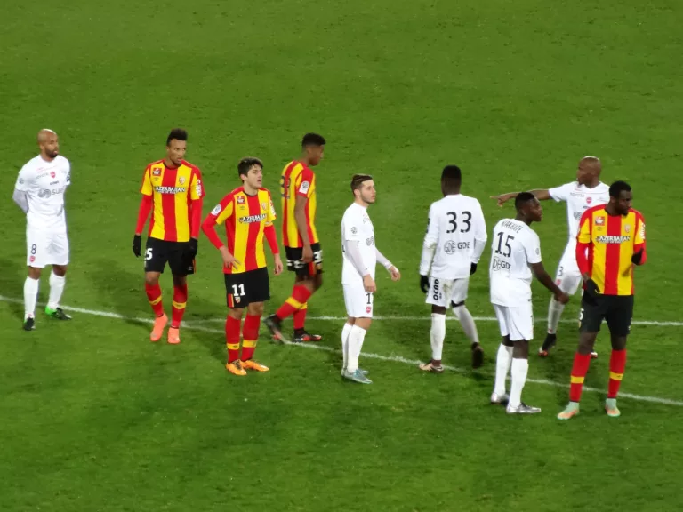 Article | Maillot RC Lens : toute une histoire