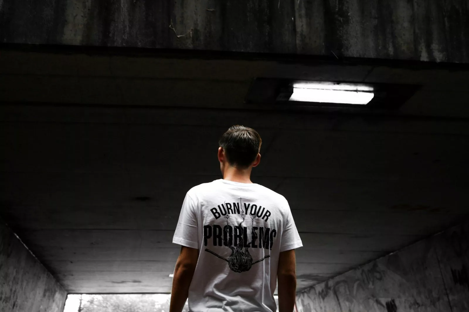 Documentaire T-shirt personnalisé : le cadeau idéal pour un homme