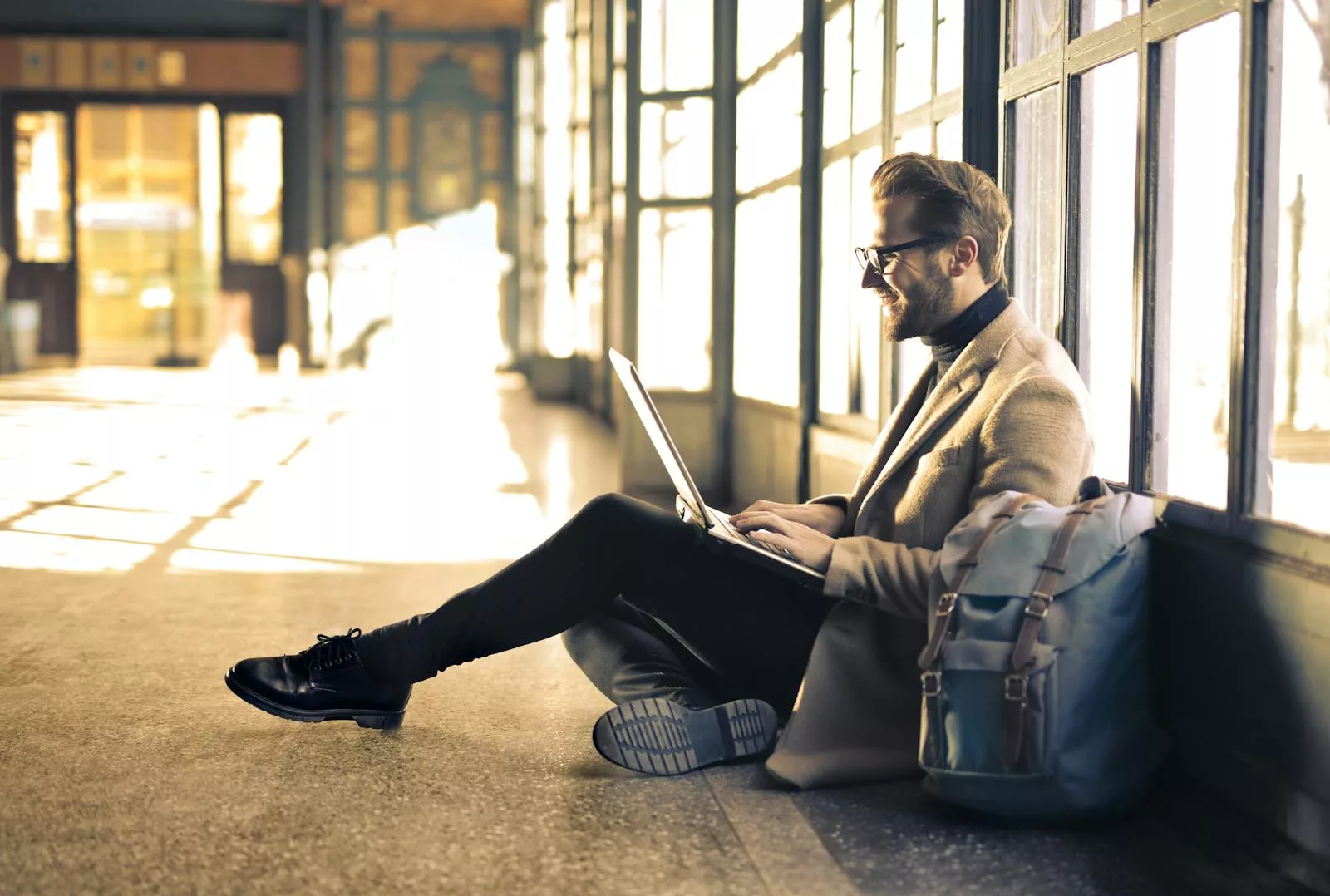 Choisir un sac à dos de voyage adapté implique de considérer sa capacité, son confort, sa durabilité, son organisation interne et son style pour assurer une expérience de voyage optimale et pratique.