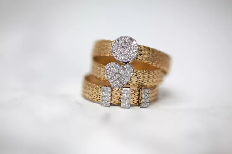 Article | Comment nettoyer une bague en diamant ?