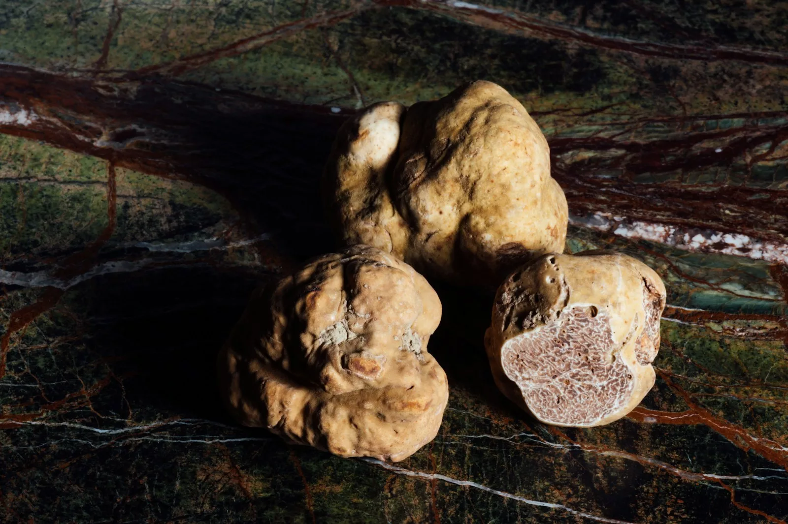 Pourquoi les truffes sont-elles si chères et si recherchées ?