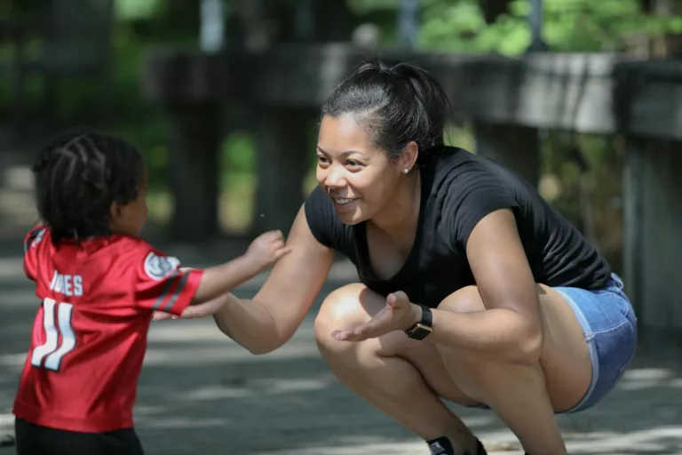 Article | Pourquoi devenir assistante maternelle ?