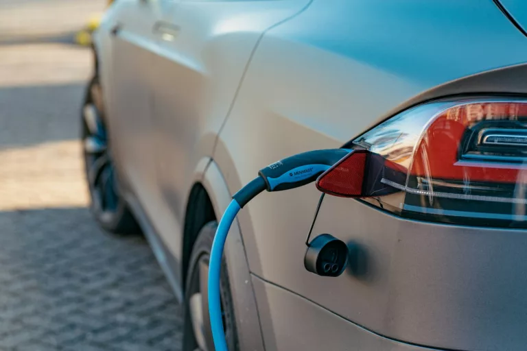 Article | Les voitures électriques pour une bonne transition écologique ?