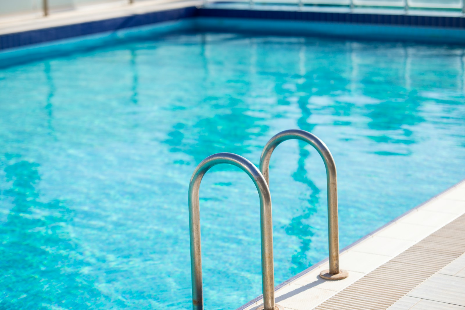 Documentaire Faut-il bâcher sa piscine quand il fait chaud ?