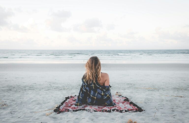 Article | Pourquoi éteindre son téléphone durant les vacances ?