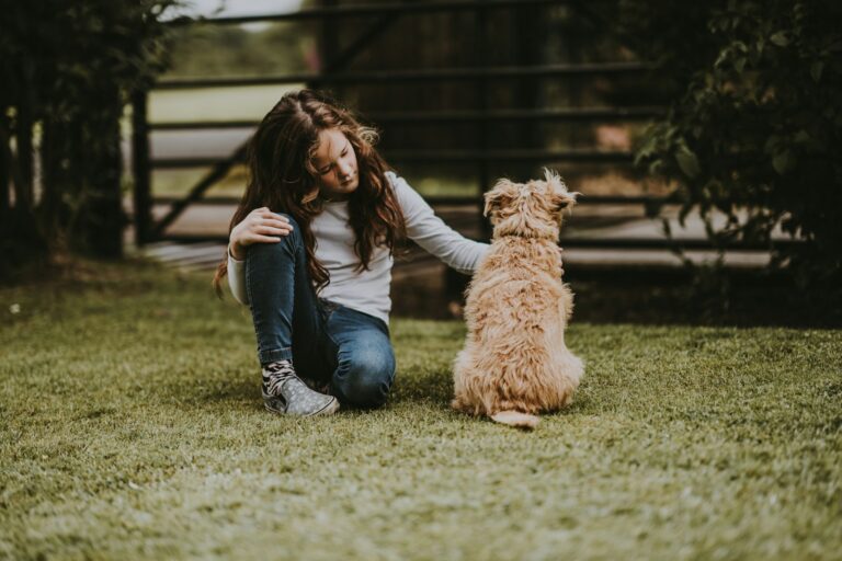 Article | Les animaux de compagnie sont-ils une source d’allergies pour les enfants ?