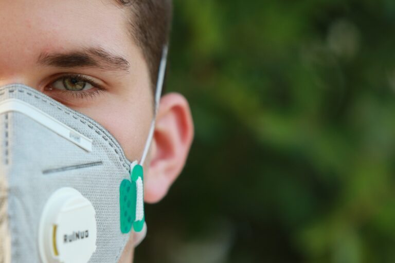 Article | Les équipements de protection respiratoire indispensables pour travailler en espaces confinés